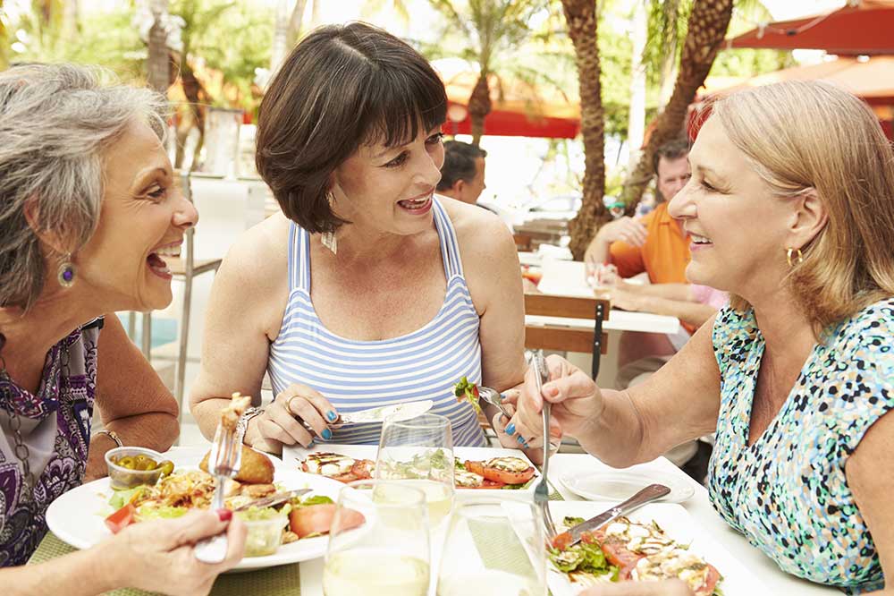 How Millennials and Baby Boomers Eat and Spend at Restaurants