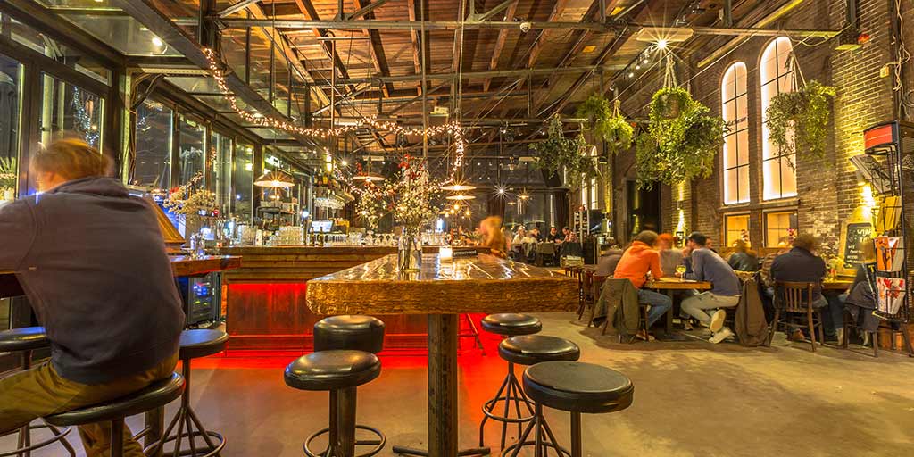 The Why and How to Playing Music in Your Restaurant